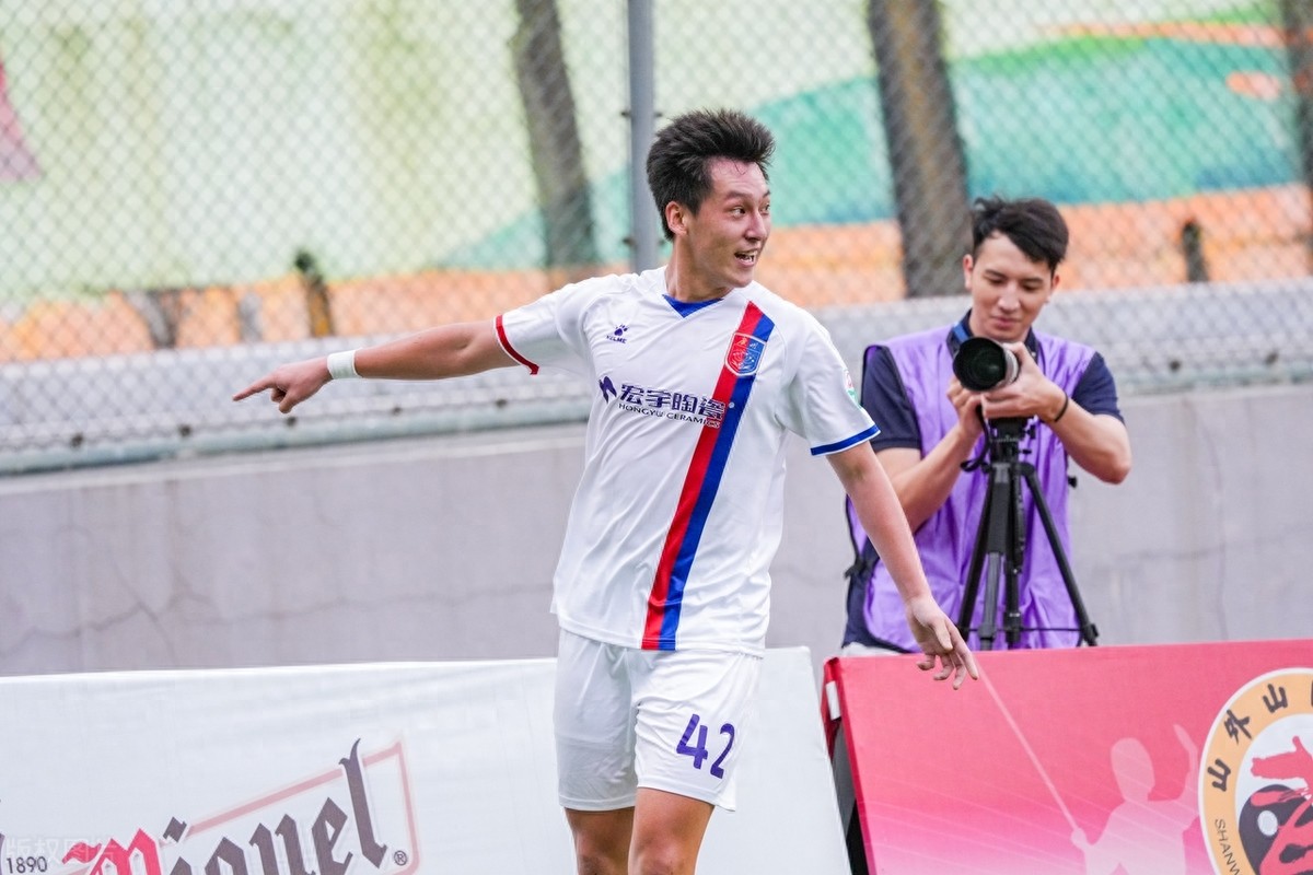 1比0！20岁新星一击制胜，广州蒲公英客场力克对手，终结2连败