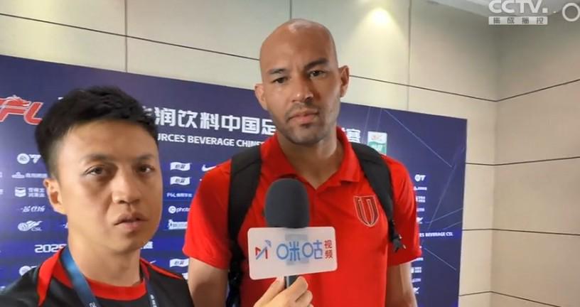 费利佩：我不会被场外因素干扰，把注意力都集中在赛场上