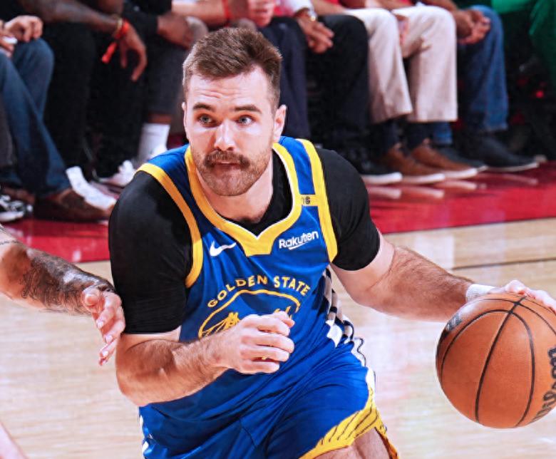 库里伤缺他迎契机？每36分钟得分全队第一，此人能助队度过难关