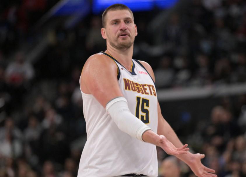 三分出手10次全丢，约基奇：我说白了，我今天就是场上最差的球员