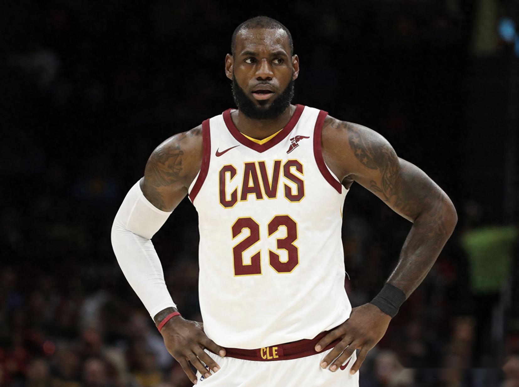 又轰下43+9+5！抱歉詹姆斯：你从队史第一变成了队史第三