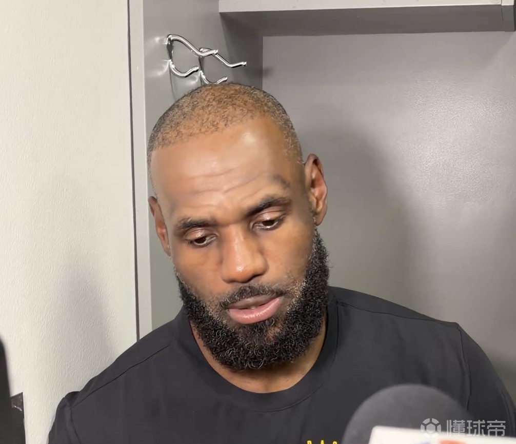 詹姆斯谈弗拉格：看得出他的确热爱篮球，并且一直在刻苦训练